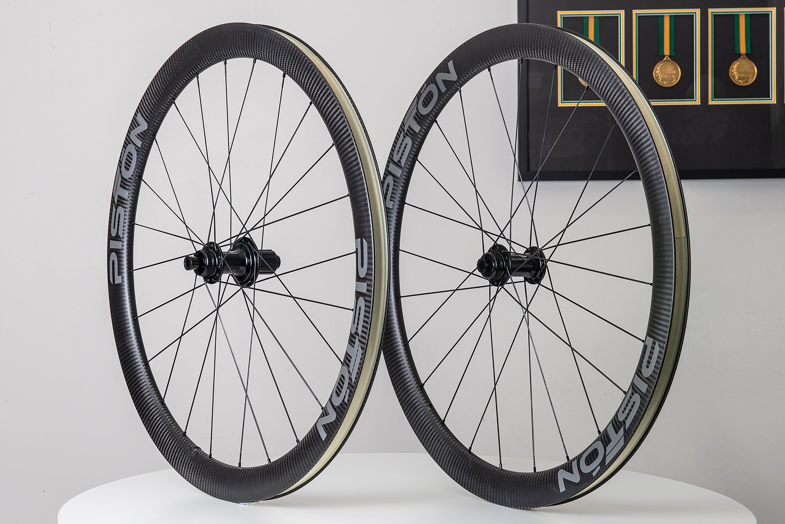 Piston Podium G1 Wheelset Series