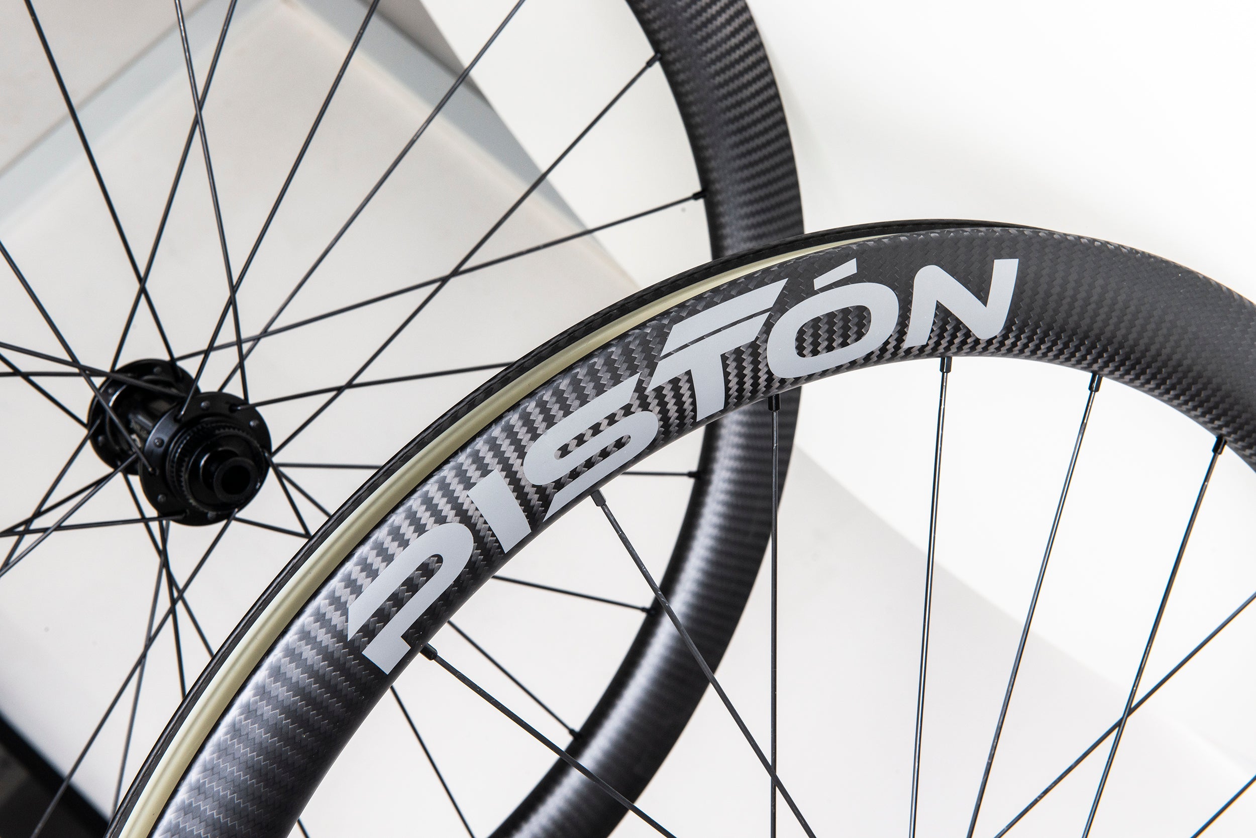 Piston Podium G1 Wheelset Series