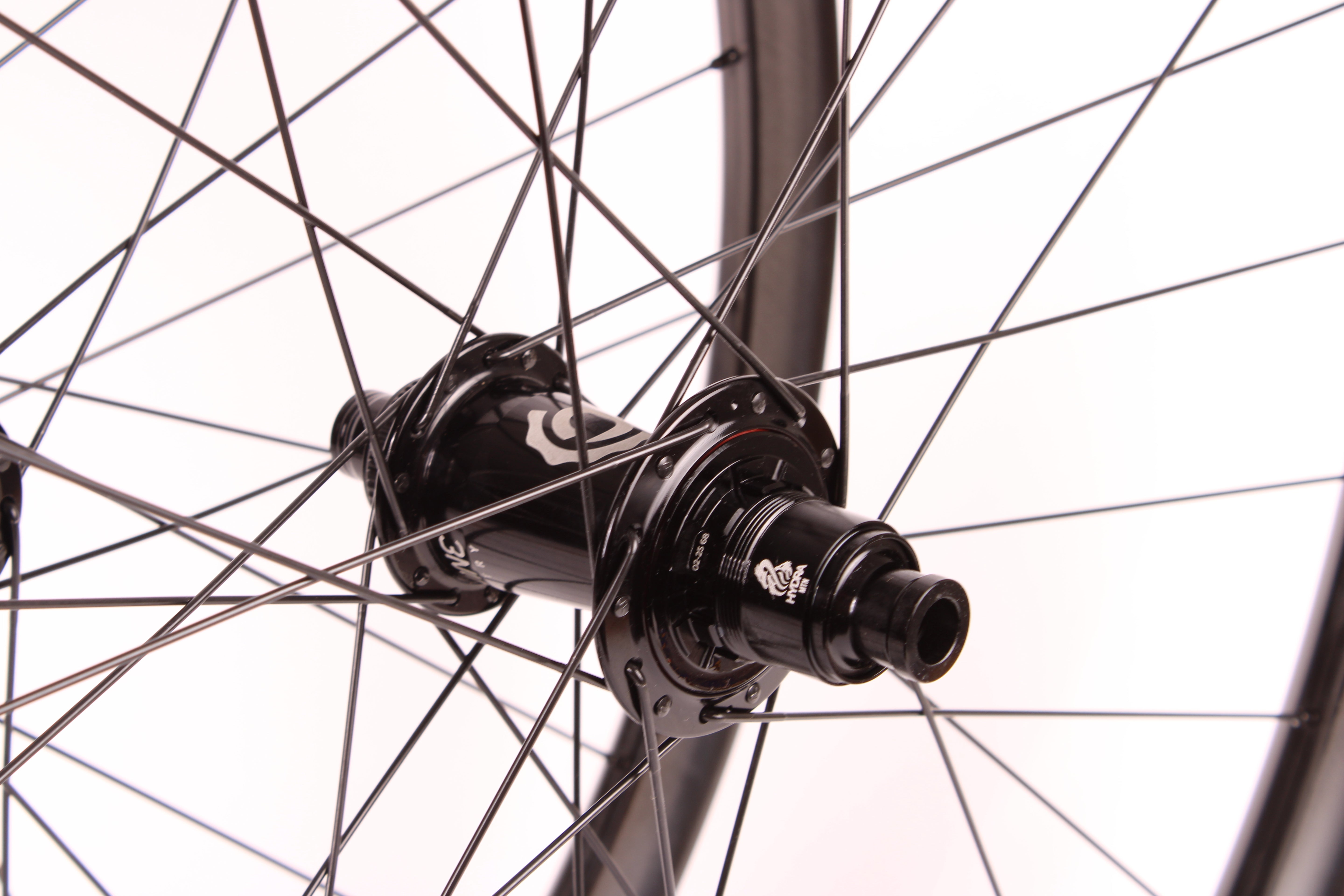 Enduro S Centerlock Carbon HYDRA MTN Wheels 29"