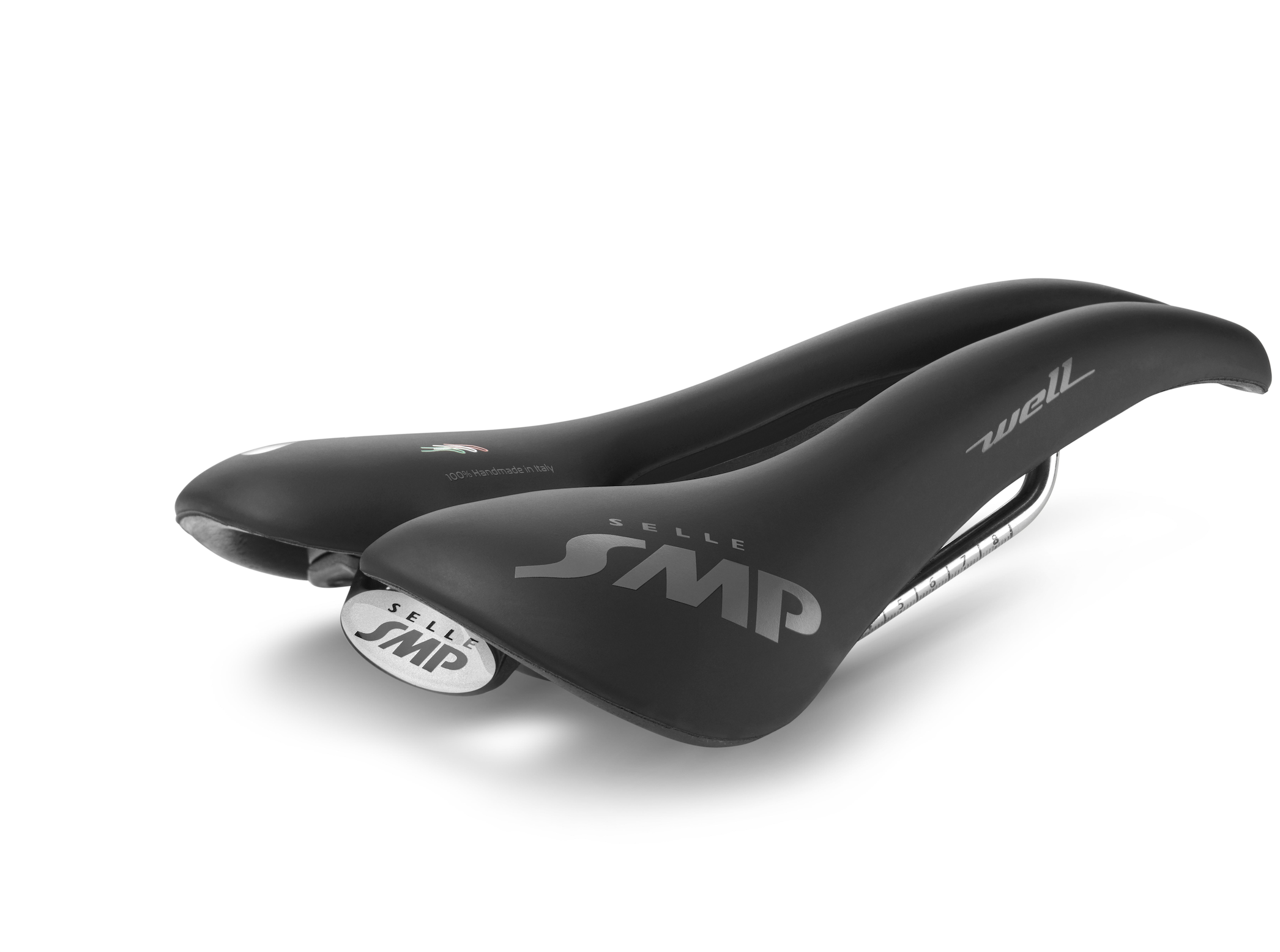 WELL Black Saddle