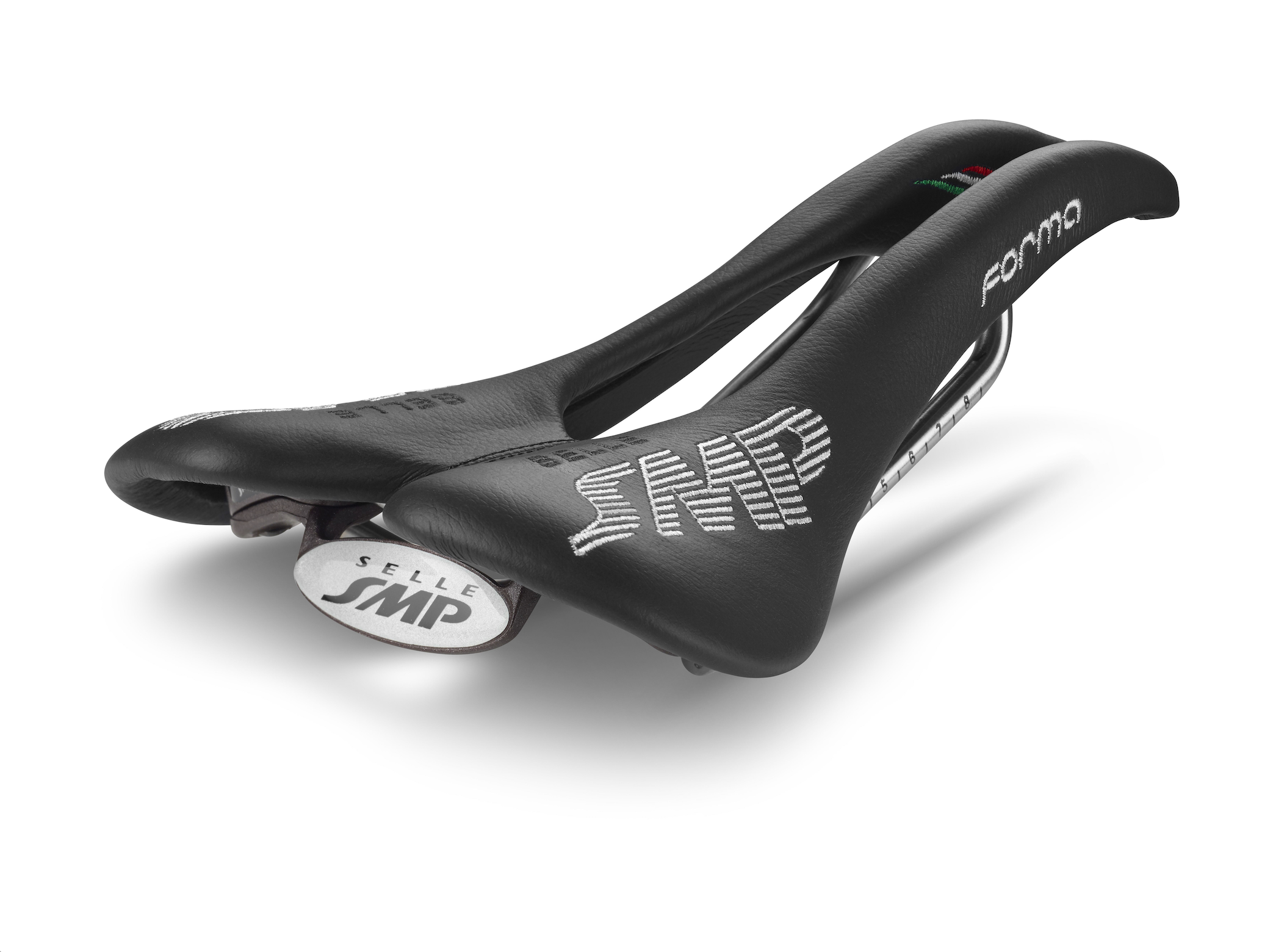 Forma Black Saddle
