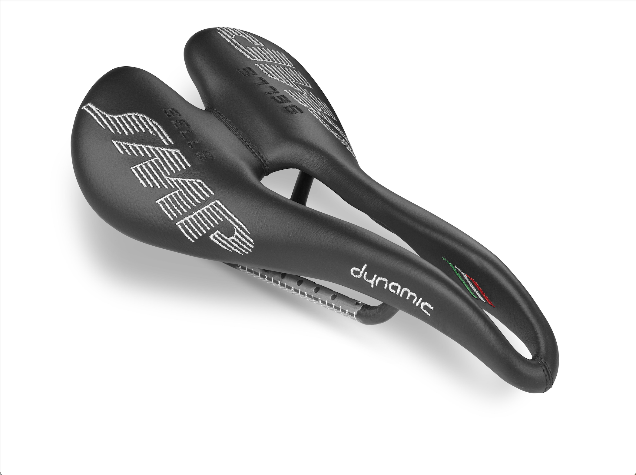Dynamic CARBON Black Saddle