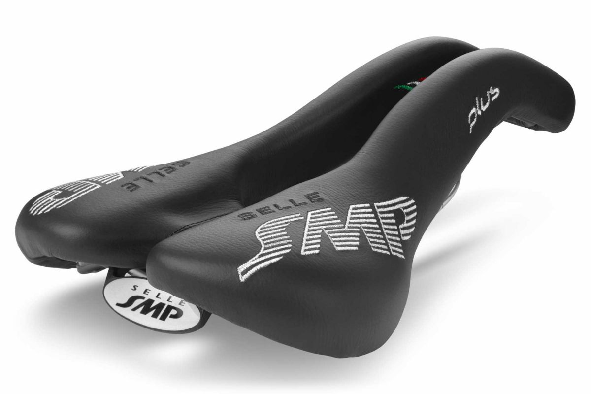 PLUS Black Saddle