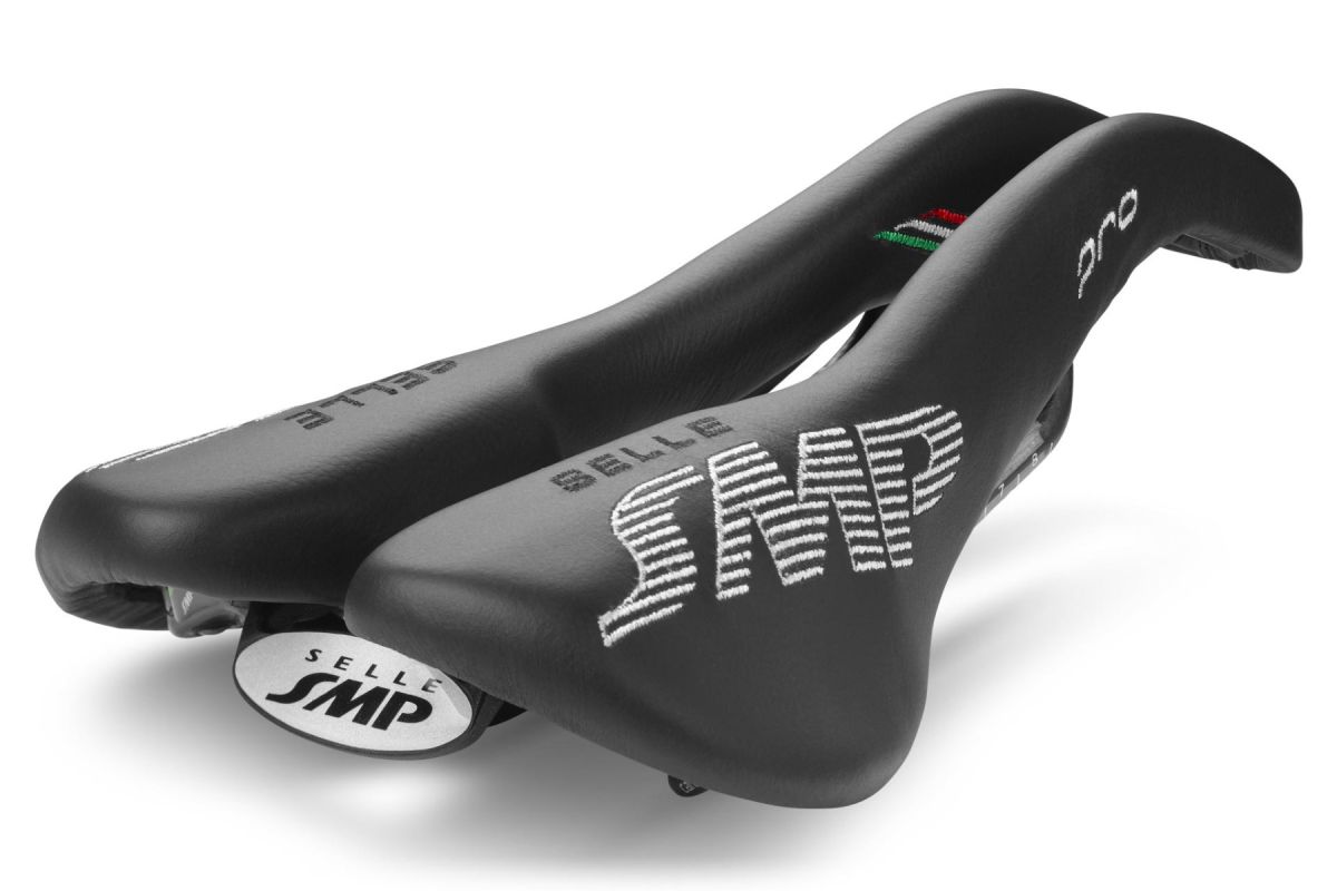 PRO Black Saddle - CARBON Rails