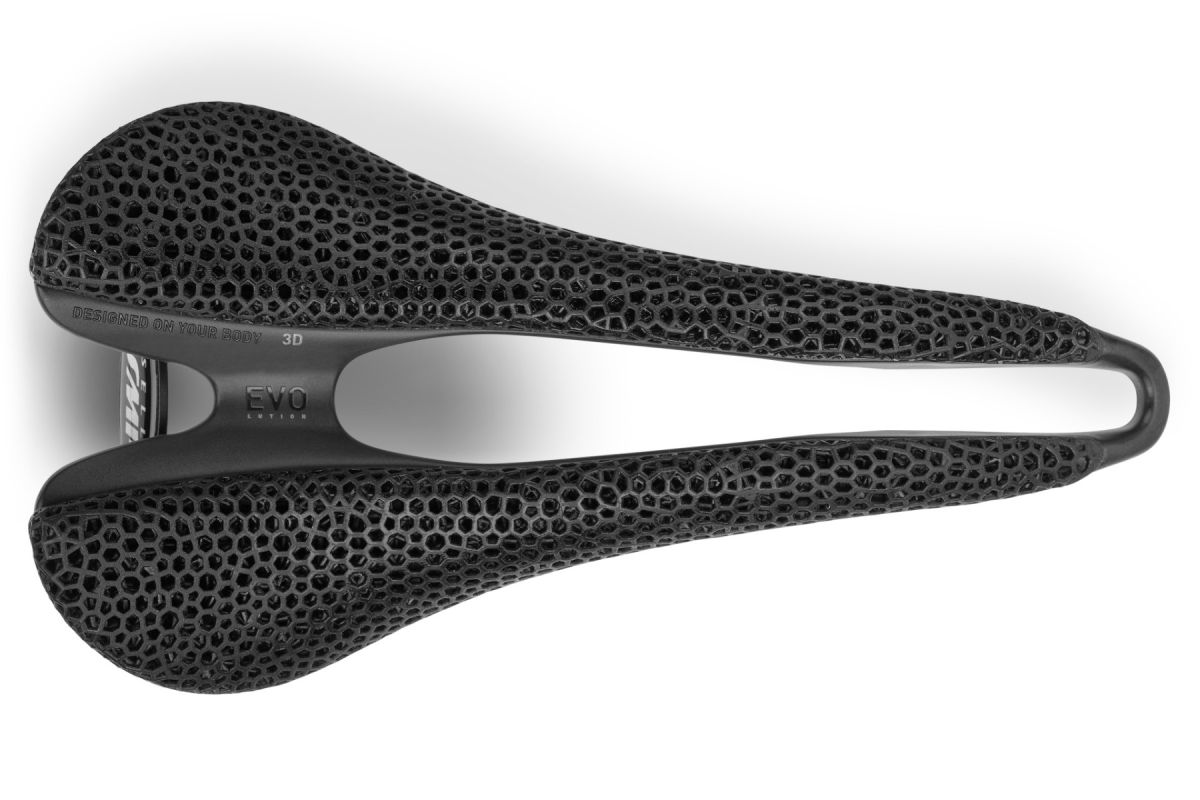 EVO 3D 140 BLACK Carbon Rail